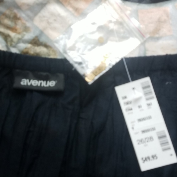 NWT Avenue Plus Size Boho Midi Skirt - Picture 4 of 4